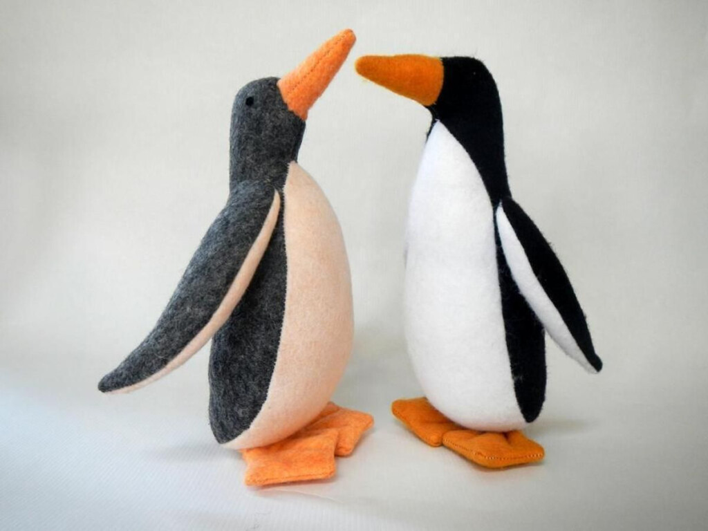 Penguin Sewing Pattern Happy Feet 9 Craftsy Penguins Felt Ornaments Patterns Felt Toys